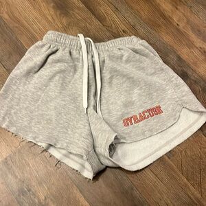 SYRACUSE- fit 2 win women’s small shorts